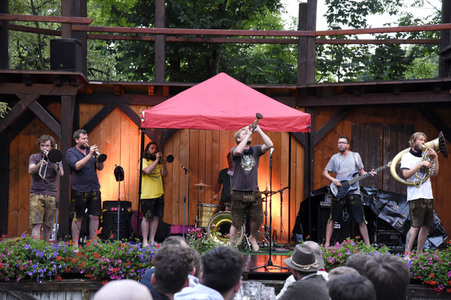Konzert von LaBrassBand in Geltendorf