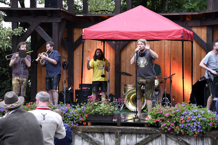 Konzert von LaBrassBand in Geltendorf