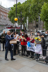 Johnny Depp vor dem High Court in London
