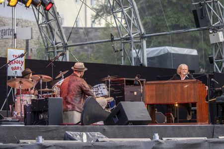 Konzert von Helge Schneider & The Deadly Bros. in Erfurt