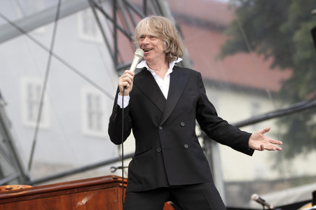 Konzert von Helge Schneider & The Deadly Bros. in Erfurt