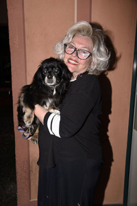Veronika von Quast singt und spricht 'Bayerische G'schichten' in München