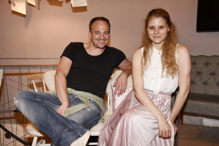 Veronika von Quast singt und spricht 'Bayerische G'schichten' in München