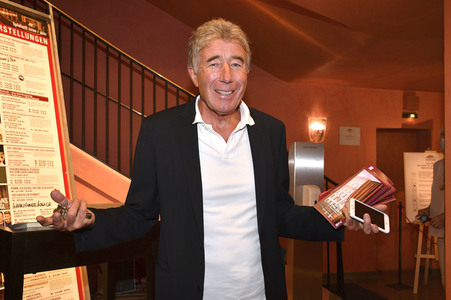 Theaterpremiere 'Schwiegermutter und andere Bosheiten' in München