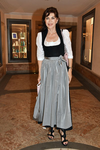 Theaterpremiere 'Schwiegermutter und andere Bosheiten' in München