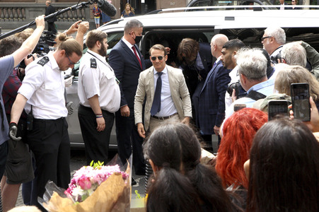Johnny Depp vor dem High Court in London