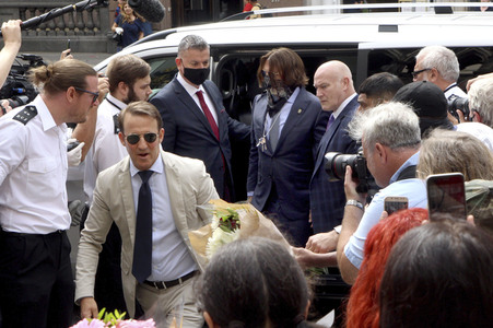 Johnny Depp vor dem High Court in London