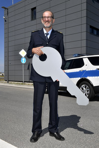 Fototermin zur Fertigstellung des Dienstgebäudes der Bundespolizei am BER in Berlin