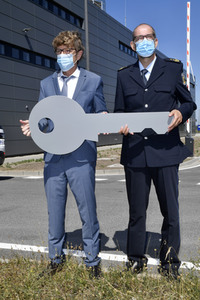 Fototermin zur Fertigstellung des Dienstgebäudes der Bundespolizei am BER in Berlin