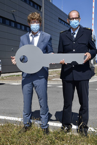 Fototermin zur Fertigstellung des Dienstgebäudes der Bundespolizei am BER in Berlin