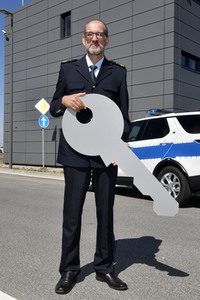 Fototermin zur Fertigstellung des Dienstgebäudes der Bundespolizei am BER in Berlin