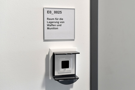 Fototermin zur Fertigstellung des Dienstgebäudes der Bundespolizei am BER in Berlin