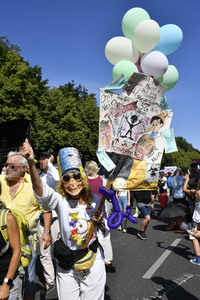 Protest gegen Corona-Maßnahmen in Berlin