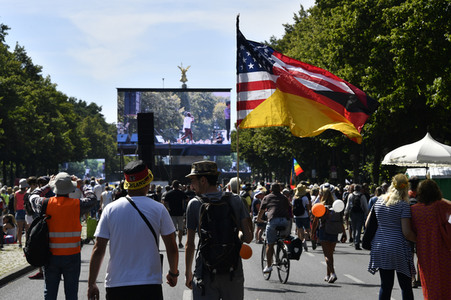 Protest gegen Corona-Maßnahmen in Berlin