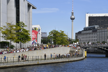 Protest gegen Corona-Maßnahmen in Berlin