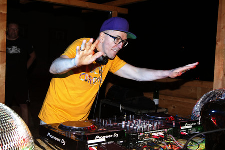 Feierabend Lounge mit Dr. Motte in Görlitz