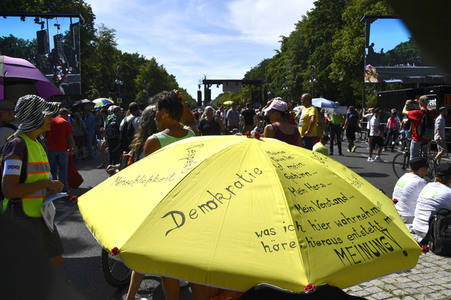 Protest gegen Corona-Maßnahmen in Berlin