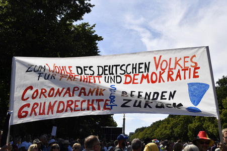Protest gegen Corona-Maßnahmen in Berlin