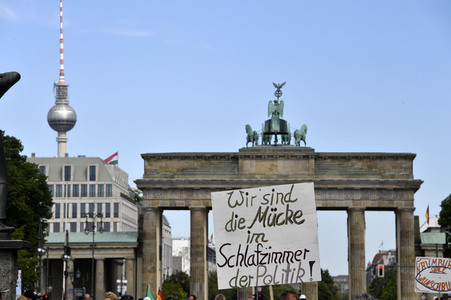 Protest gegen Corona-Maßnahmen in Berlin