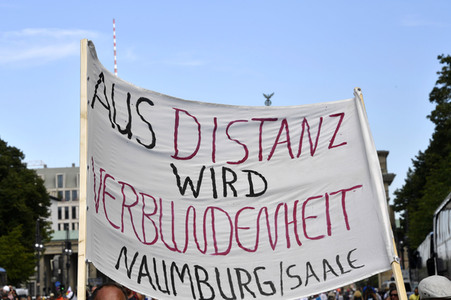 Protest gegen Corona-Maßnahmen in Berlin