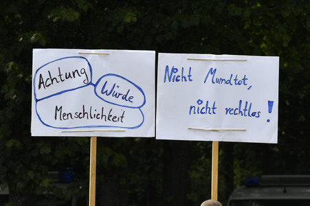 Protest gegen Corona-Maßnahmen in Berlin