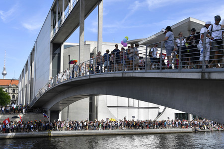 Protest gegen Corona-Maßnahmen in Berlin
