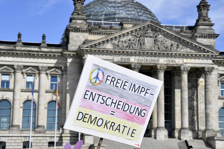 Protest gegen Corona-Maßnahmen in Berlin