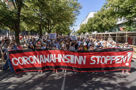 Protest gegen Corona-Maßnahmen in Berlin