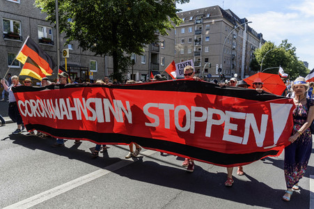 Protest gegen Corona-Maßnahmen in Berlin