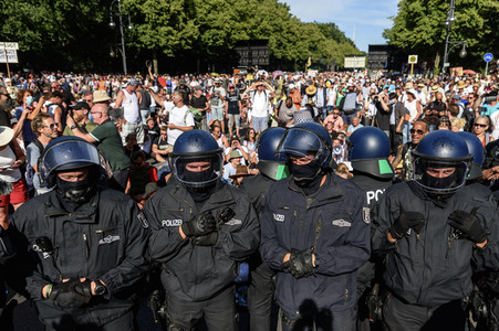 Protest gegen Corona-Maßnahmen in Berlin