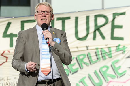 2. Kundgebung von Berlin4Future in Berlin