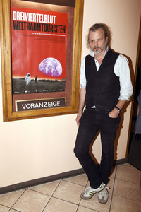 Preview 'Dreiviertelblut - Weltraumtouristen' in München