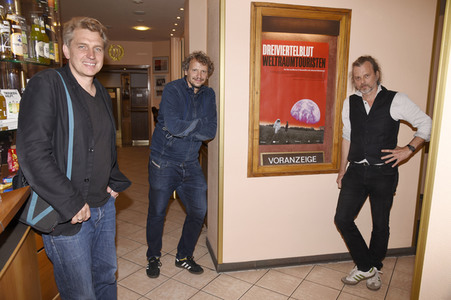 Preview 'Dreiviertelblut - Weltraumtouristen' in München