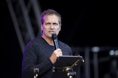 Auftritt von Dieter Nuhr in Bonn