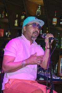 Konzert von Jojo Cumbana in Hamburg