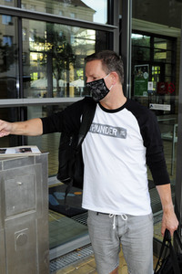 Ankünfte zur Aufzeichnung der TV Show 'Die Roland Kaiser Show: Liebe kann uns retten' in Leipzig