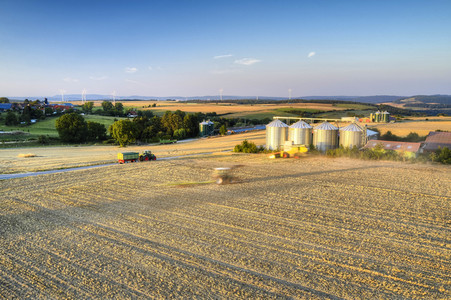 Symbolfoto Getreideernte
