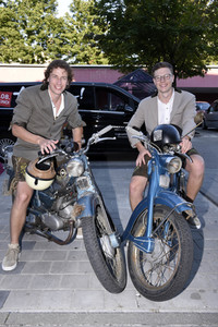 Filmpremiere 'Ausgrissn! In der Lederhosn nach Las Vegas' in Erding