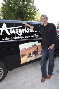 Filmpremiere 'Ausgrissn! In der Lederhosn nach Las Vegas' in Erding