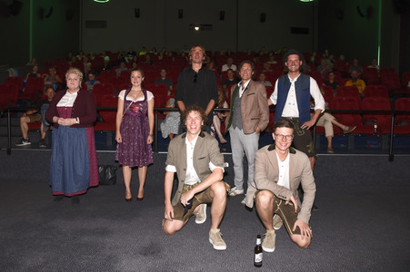 Filmpremiere 'Ausgrissn! In der Lederhosn nach Las Vegas' in Erding