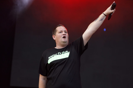 Konzert von Mia Julia Brückner in Bonn