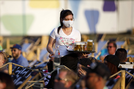 Konzert von Mia Julia Brückner in Bonn