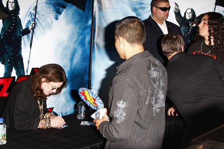 Autogrammstunde von Ozzy Osbourne in Los Angeles