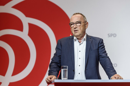 Pressekonferenz zur Nominierung von Olaf Scholz als Kanzlerkandidat in Berlin