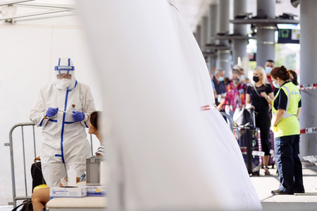 Corona-Testzentrum am Flufhafen Köln Bonn