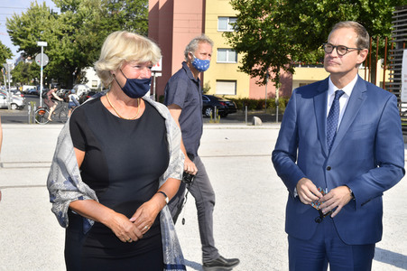 Gedenkveranstaltung zum Jahrestag des Baus der Berliner Mauer in Berlin