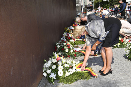 Gedenkveranstaltung zum Jahrestag des Baus der Berliner Mauer in Berlin