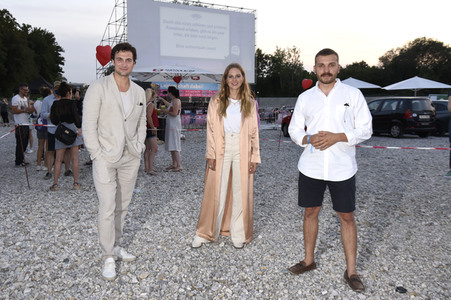 Filmpremiere 'Hello Again - Ein Tag für immer', Filmfest München Pop-Up