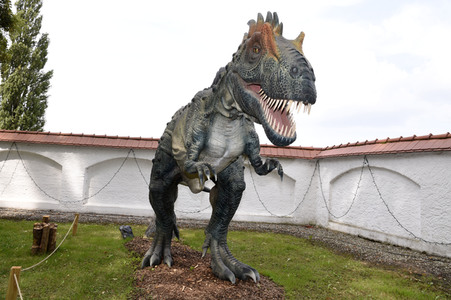 Familien-Erlebnis-Park Dinoland in Tüßling