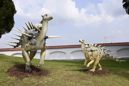 Familien-Erlebnis-Park Dinoland in Tüßling